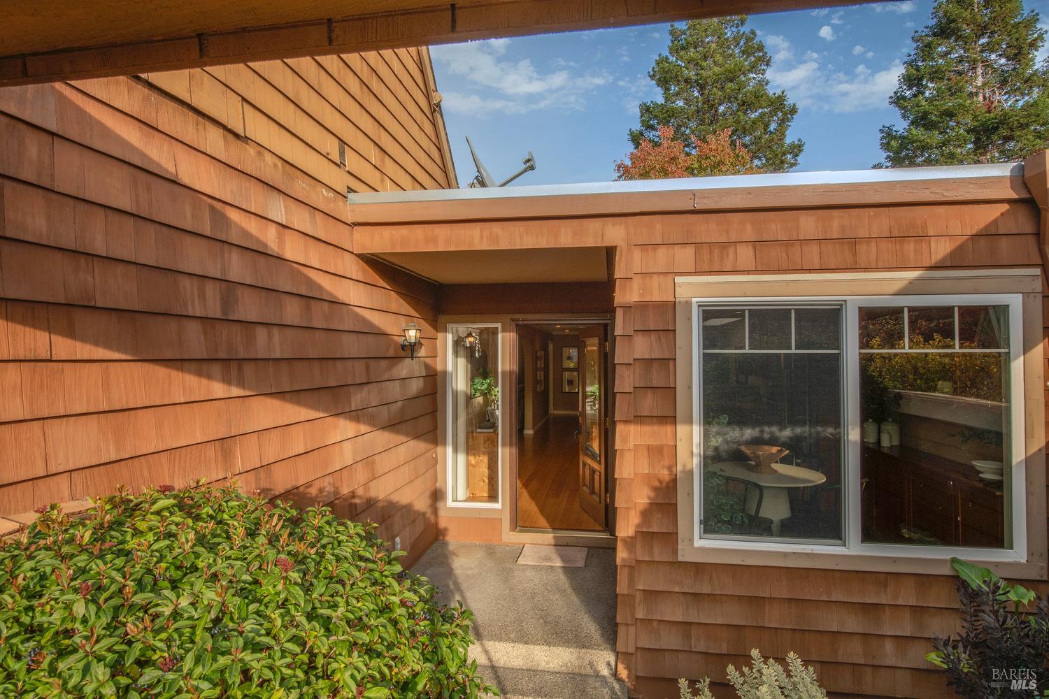 Detail Gallery Image 7 of 37 For 327 Buttercup Ct, Sonoma,  CA 95476 - 2 Beds | 2 Baths