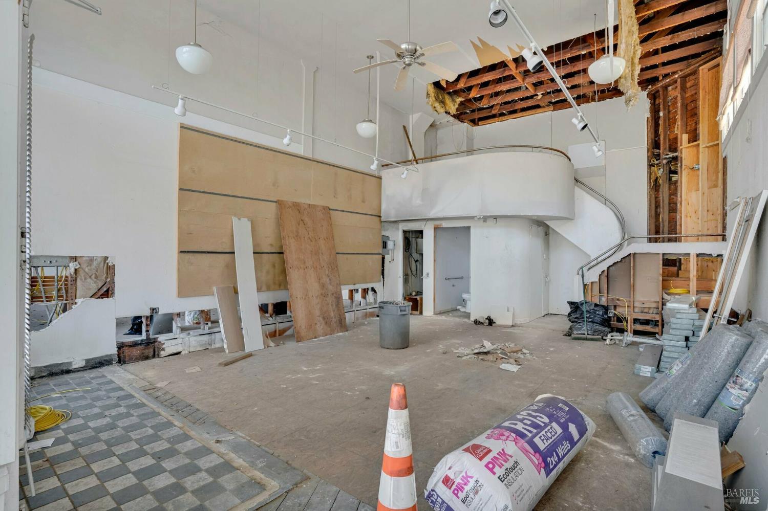 Detail Gallery Image 8 of 25 For 539 Georgia St, Vallejo,  CA 94590 - – Beds | – Baths