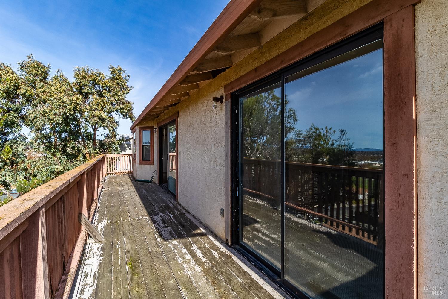 Detail Gallery Image 42 of 55 For 235 Toledo Ct, Vallejo,  CA 94591 - 5 Beds | 3/1 Baths