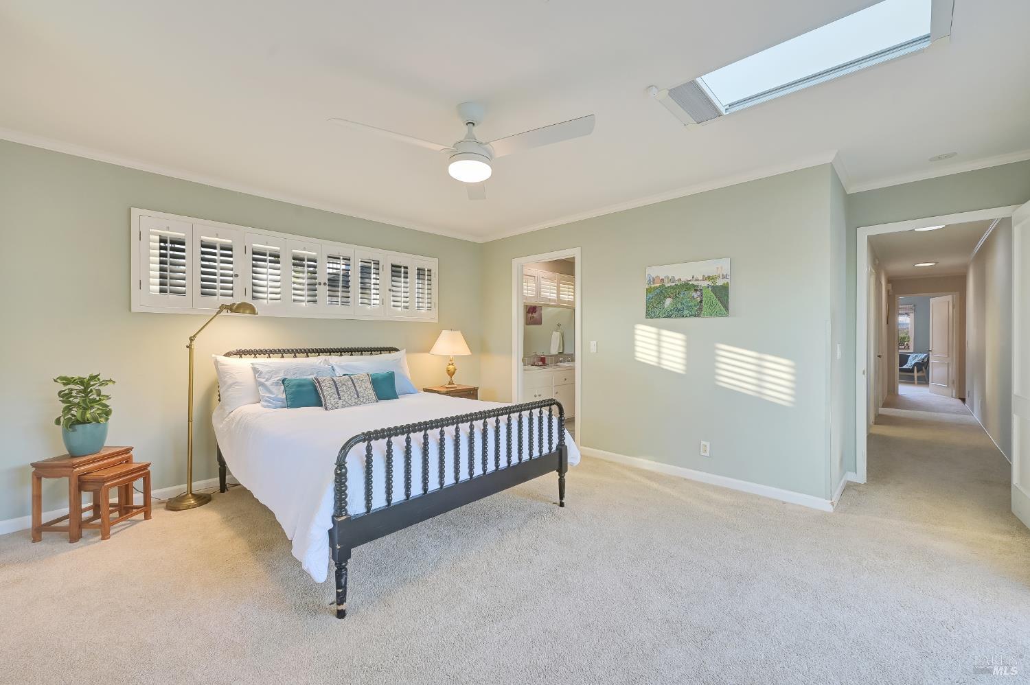 Detail Gallery Image 16 of 35 For 28 Bonnie Banks Way, San Rafael,  CA 94901 - 3 Beds | 2/1 Baths