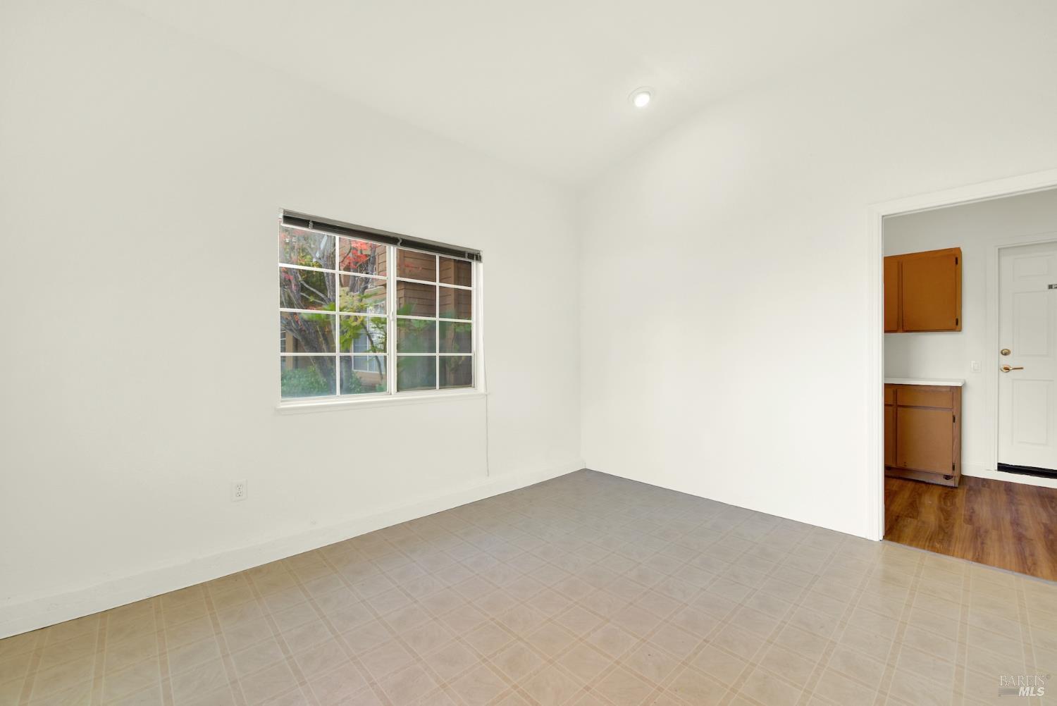 Detail Gallery Image 71 of 98 For 518 Canyon Oak Dr, Vacaville,  CA 95688 - 3 Beds | 2/1 Baths