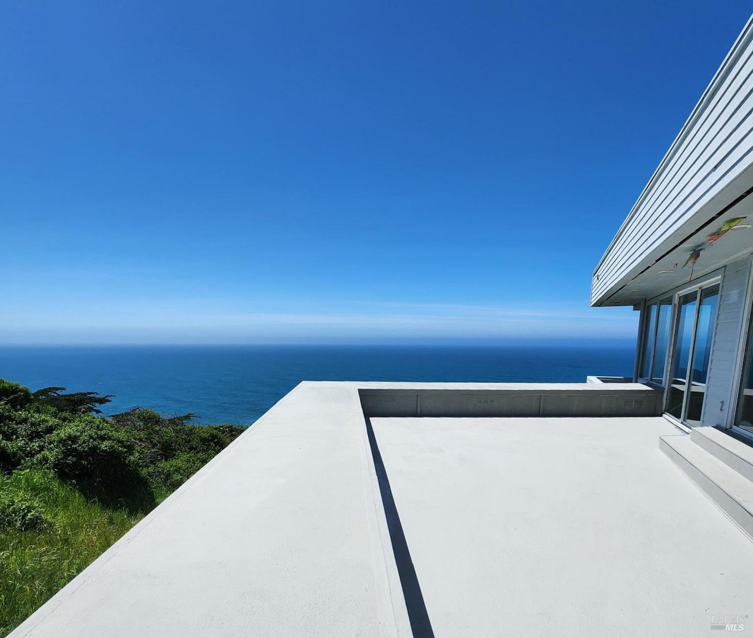 Detail Gallery Image 5 of 10 For 14800 Navarro Way, Manchester,  CA 95459 - 4 Beds | 3 Baths