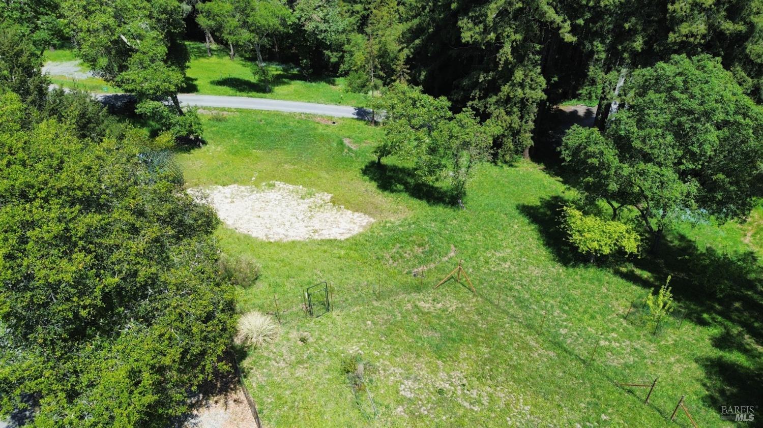 Detail Gallery Image 3 of 16 For 10966 Barnett Valley Rd, Sebastopol,  CA 95472 - – Beds | – Baths