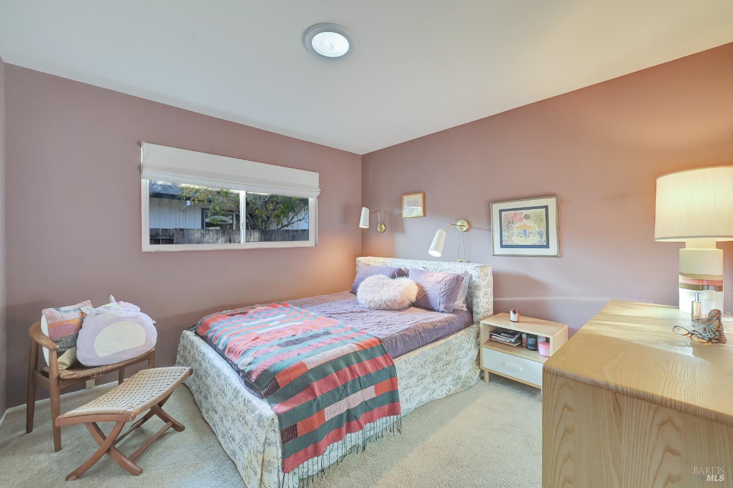 Detail Gallery Image 20 of 35 For 28 Bonnie Banks Way, San Rafael,  CA 94901 - 3 Beds | 2/1 Baths