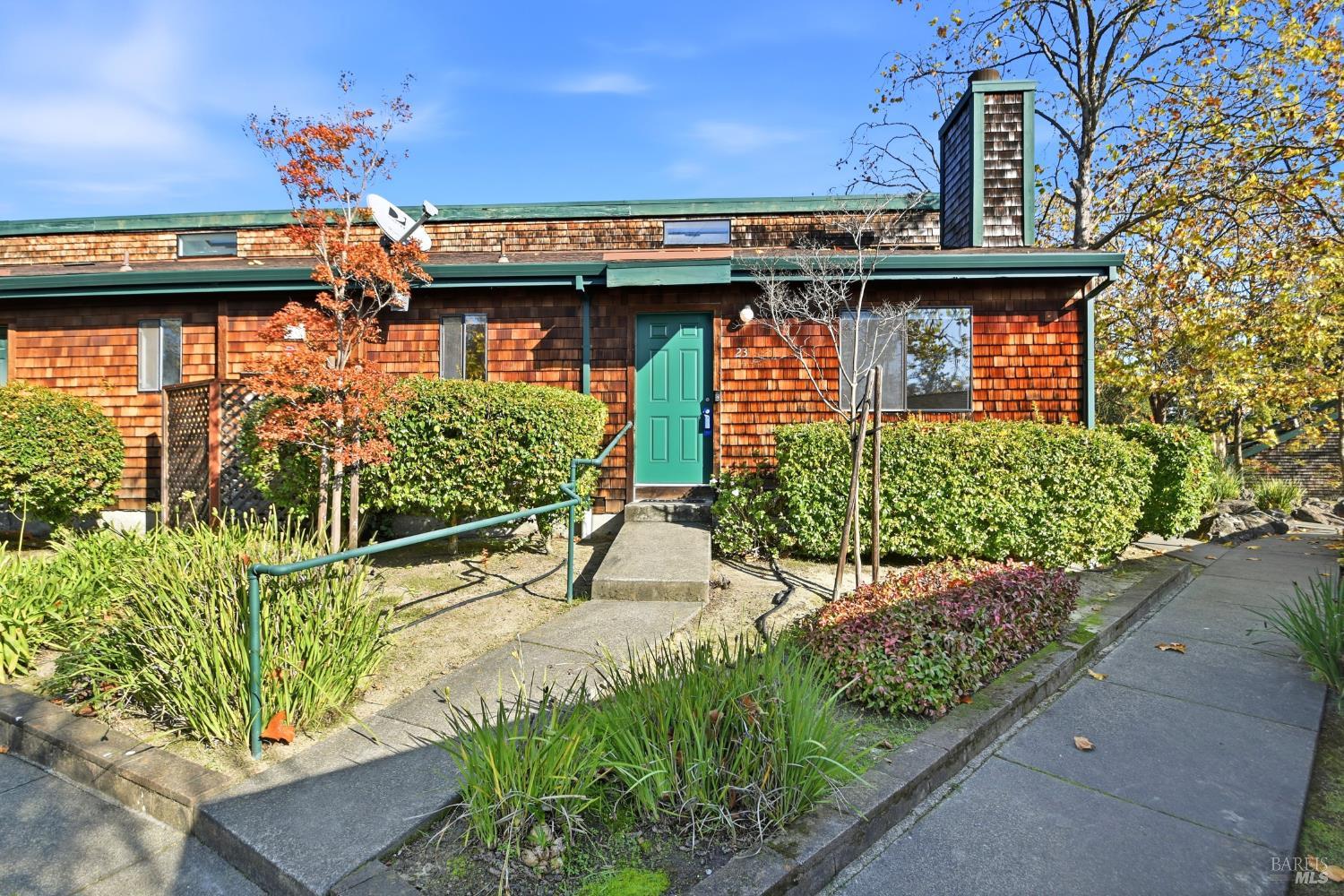 Front Image Thumbnail for BA325096152