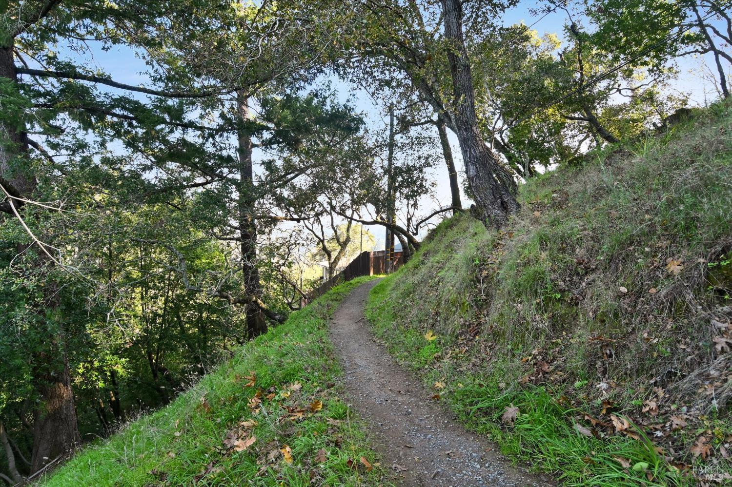 Detail Gallery Image 47 of 49 For 51 Berry Trl, Fairfax,  CA 94930 - 3 Beds | 2 Baths