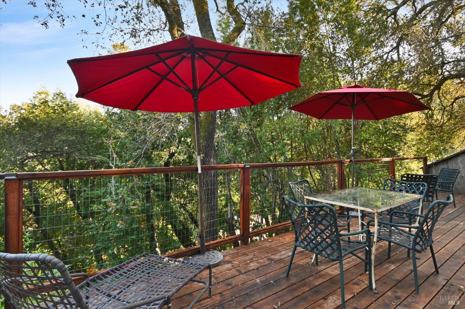 Detail Gallery Image 8 of 49 For 51 Berry Trl, Fairfax,  CA 94930 - 3 Beds | 2 Baths