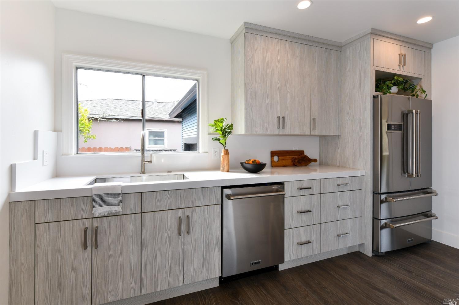 Detail Gallery Image 19 of 37 For 1509 Banks Ave, Napa,  CA 94559 - 3 Beds | 1 Baths