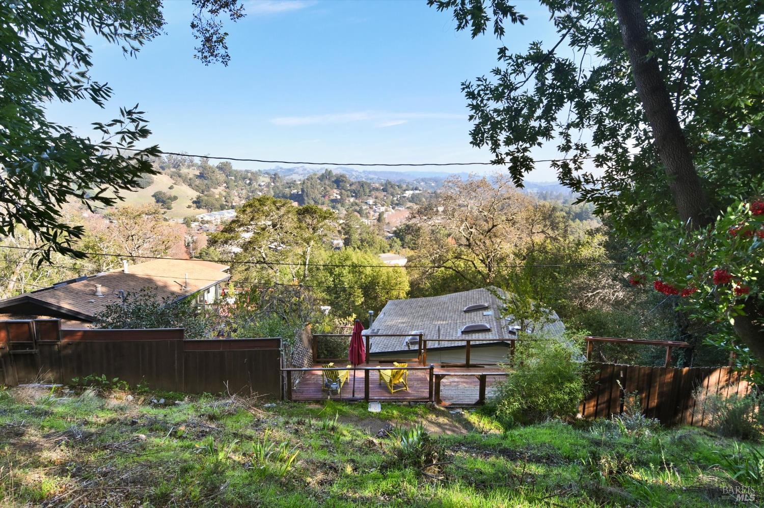 Detail Gallery Image 38 of 49 For 51 Berry Trl, Fairfax,  CA 94930 - 3 Beds | 2 Baths