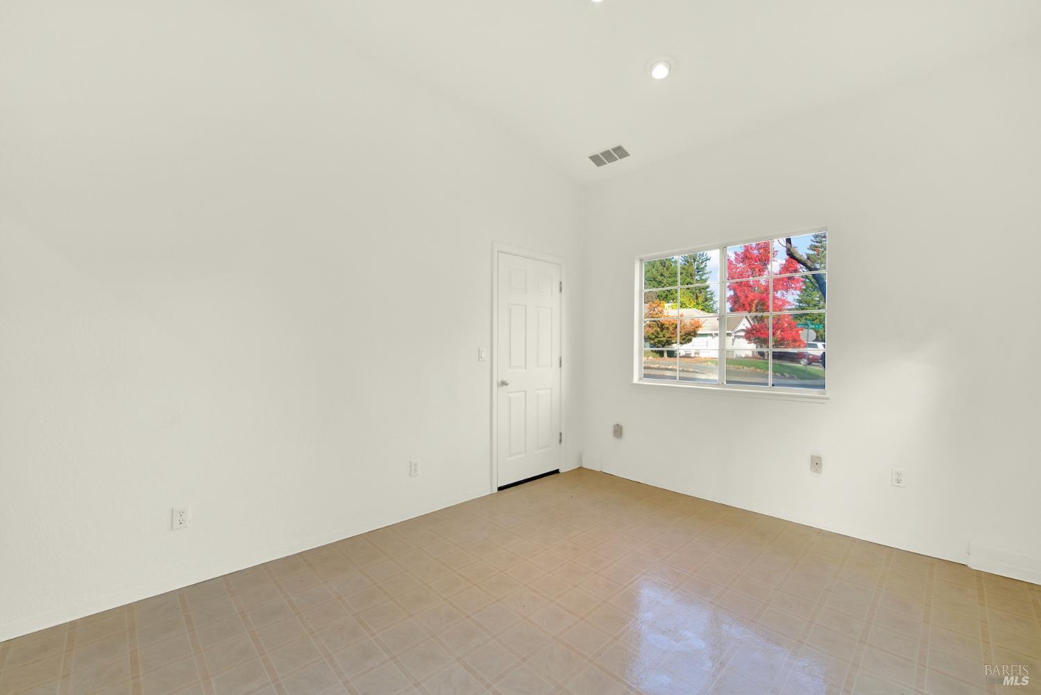 Detail Gallery Image 70 of 98 For 518 Canyon Oak Dr, Vacaville,  CA 95688 - 3 Beds | 2/1 Baths