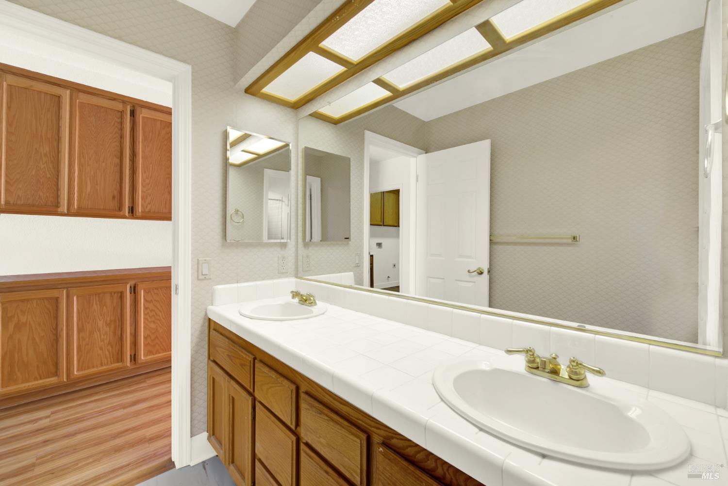 Detail Gallery Image 62 of 98 For 518 Canyon Oak Dr, Vacaville,  CA 95688 - 3 Beds | 2/1 Baths