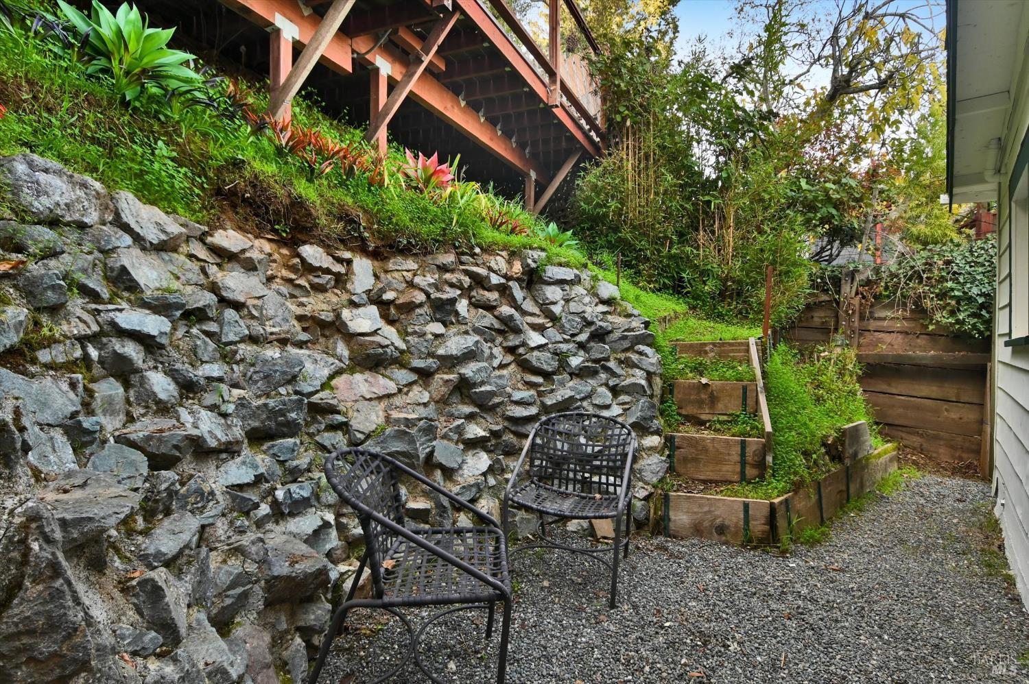 Detail Gallery Image 39 of 49 For 51 Berry Trl, Fairfax,  CA 94930 - 3 Beds | 2 Baths