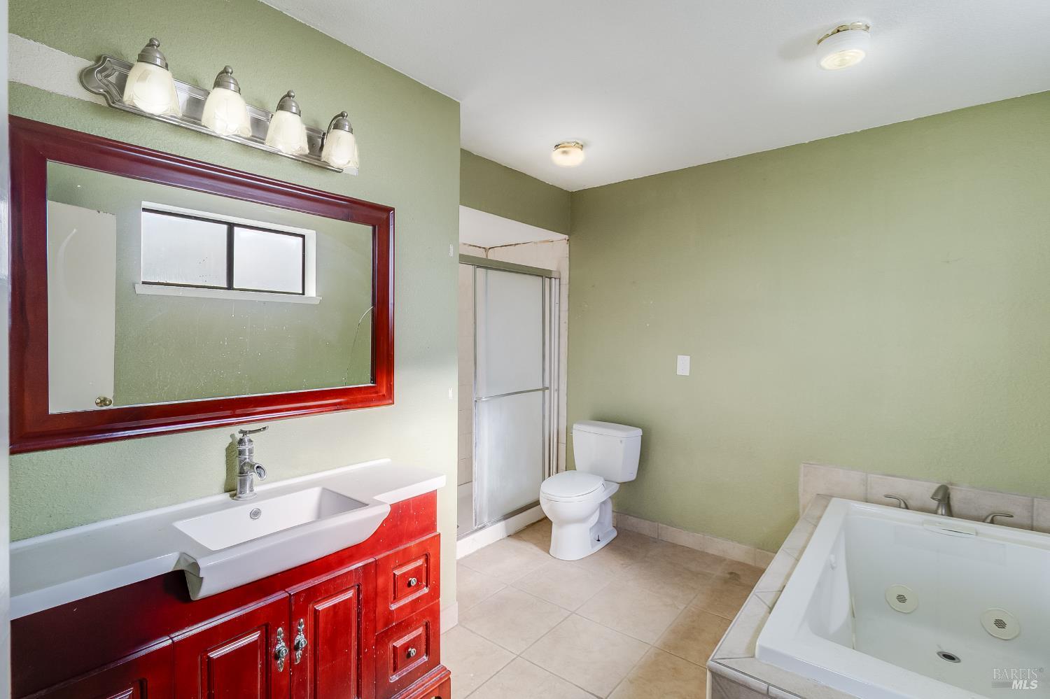 Detail Gallery Image 36 of 55 For 235 Toledo Ct, Vallejo,  CA 94591 - 5 Beds | 3/1 Baths