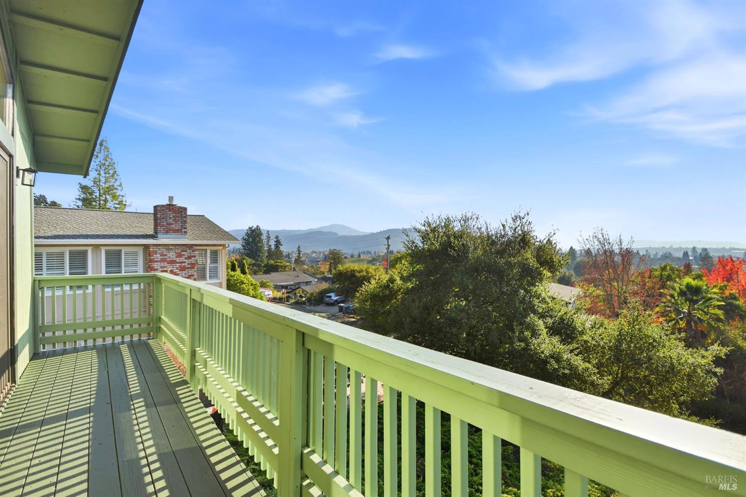 Detail Gallery Image 31 of 36 For 5827 La Cuesta Dr, Santa Rosa,  CA 95409 - 4 Beds | 3 Baths