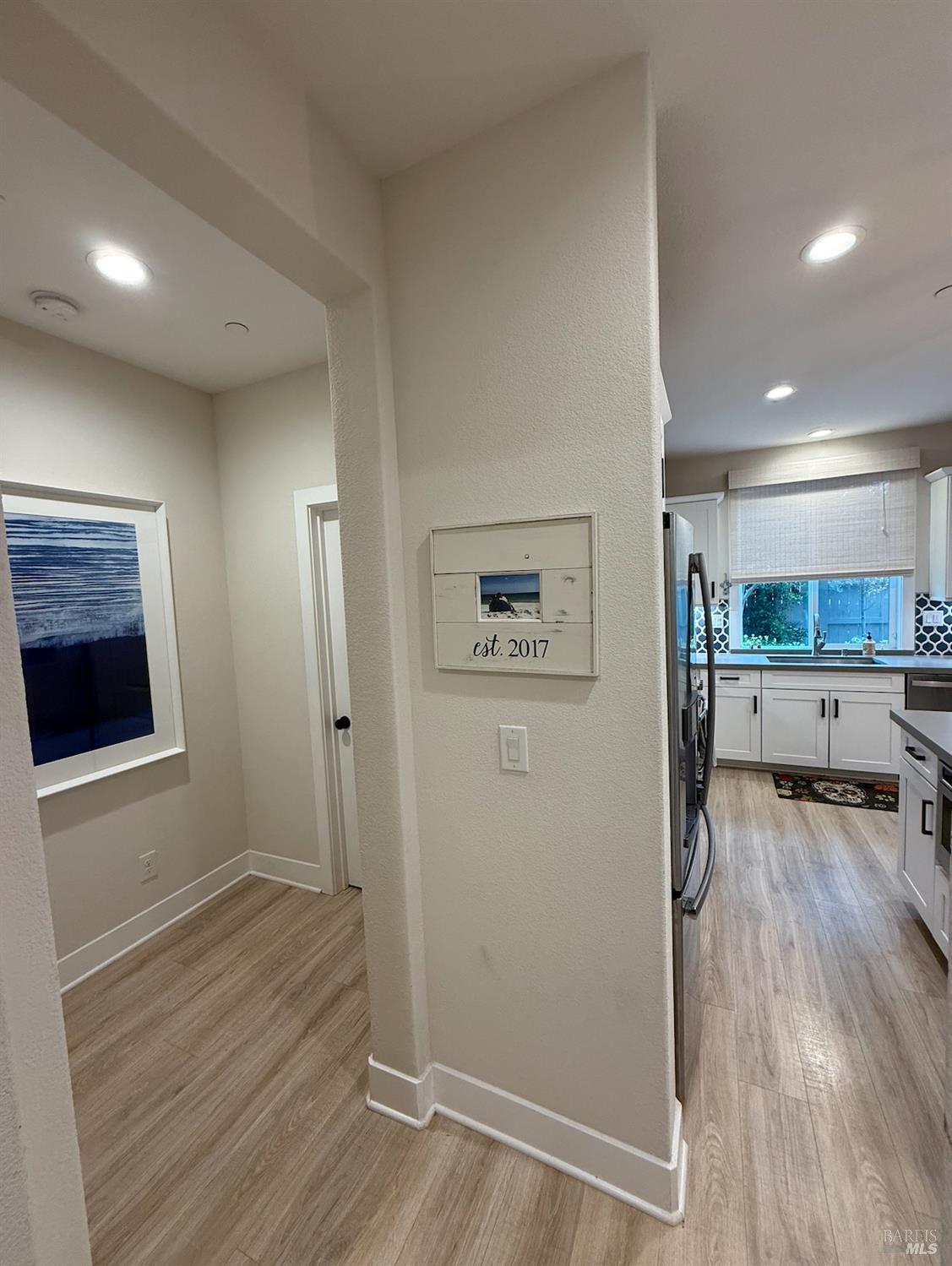 Detail Gallery Image 14 of 39 For 813 Cosmos Dr, Vacaville,  CA 95687 - 4 Beds | 3 Baths