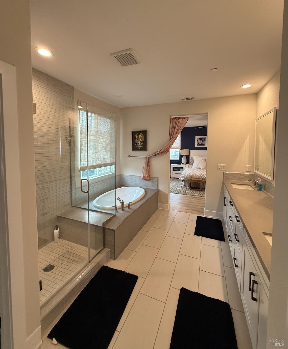 Detail Gallery Image 36 of 39 For 813 Cosmos Dr, Vacaville,  CA 95687 - 4 Beds | 3 Baths