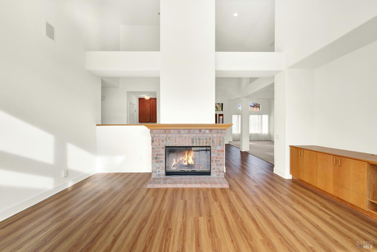 Detail Gallery Image 29 of 98 For 518 Canyon Oak Dr, Vacaville,  CA 95688 - 3 Beds | 2/1 Baths