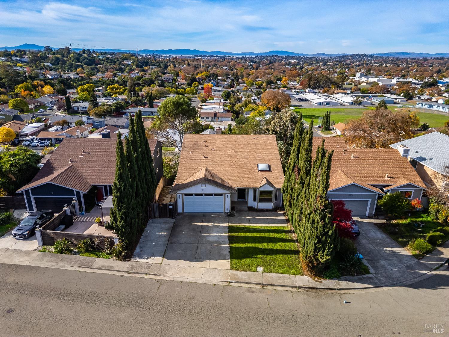 Detail Gallery Image 46 of 55 For 235 Toledo Ct, Vallejo,  CA 94591 - 5 Beds | 3/1 Baths
