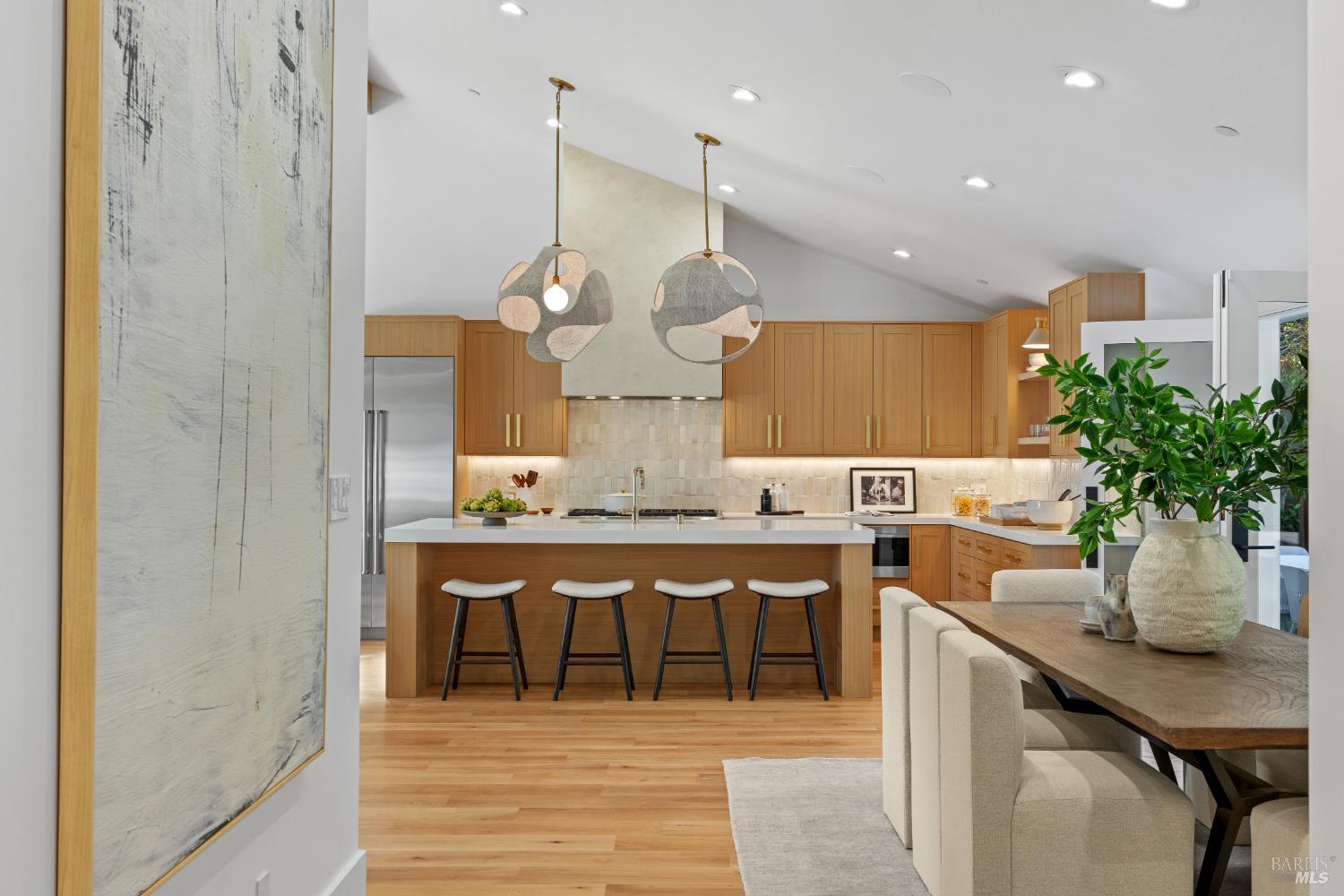 Detail Gallery Image 27 of 72 For 9 Fay Dr, Kentfield,  CA 94904 - 4 Beds | 3 Baths