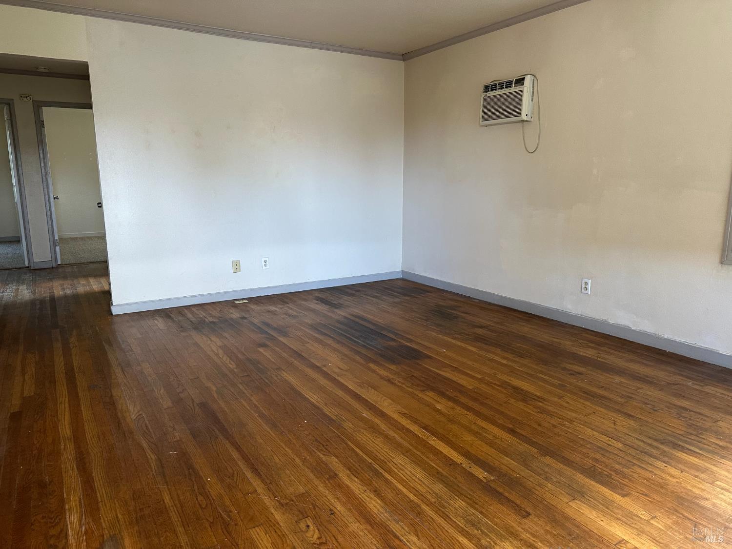 Detail Gallery Image 5 of 13 For 1012 Pine St, Vallejo,  CA 94590 - 2 Beds | 1 Baths