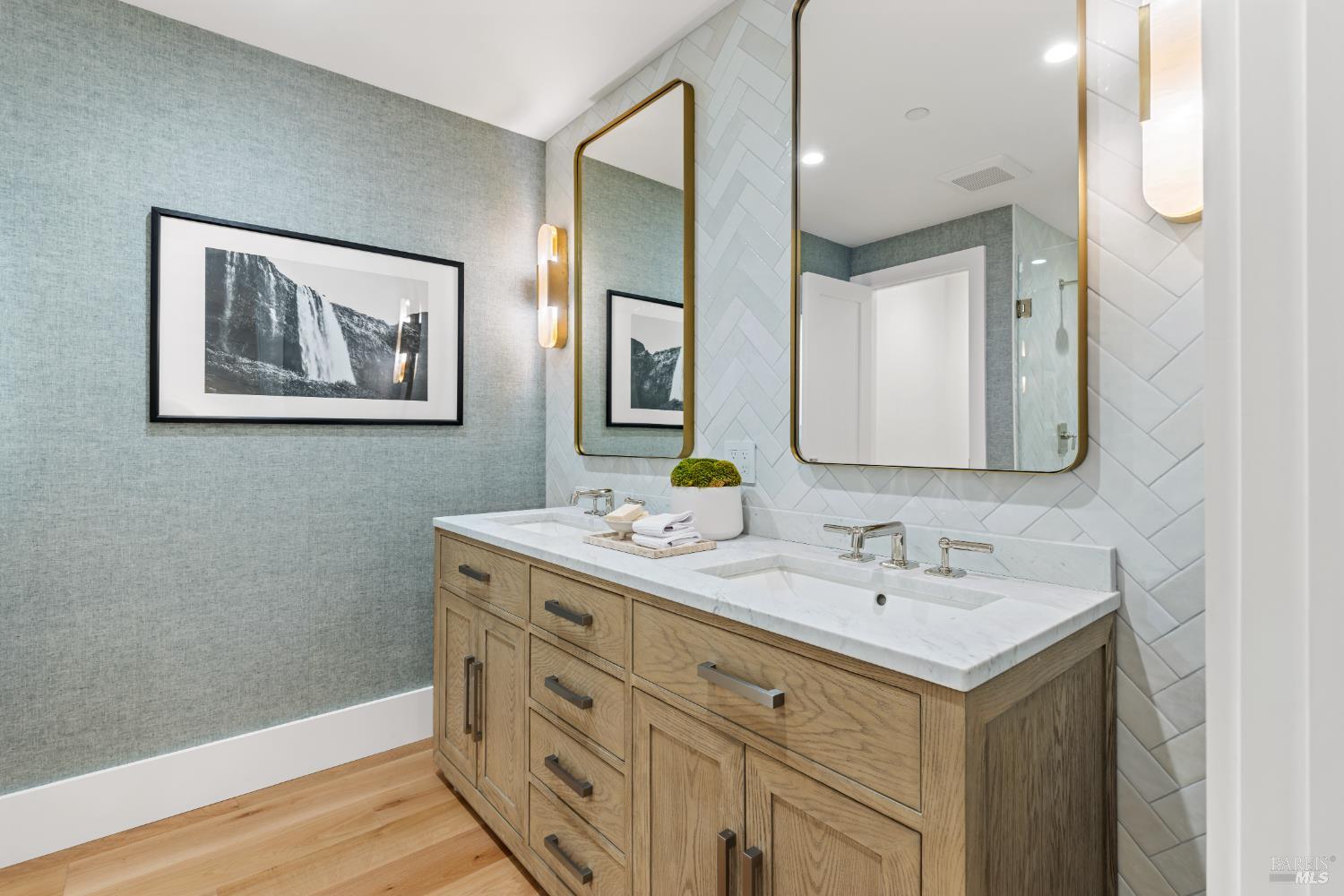 Detail Gallery Image 41 of 72 For 9 Fay Dr, Kentfield,  CA 94904 - 4 Beds | 3 Baths