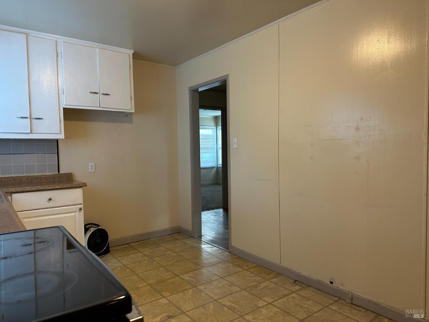 Detail Gallery Image 8 of 13 For 1012 Pine St, Vallejo,  CA 94590 - 2 Beds | 1 Baths