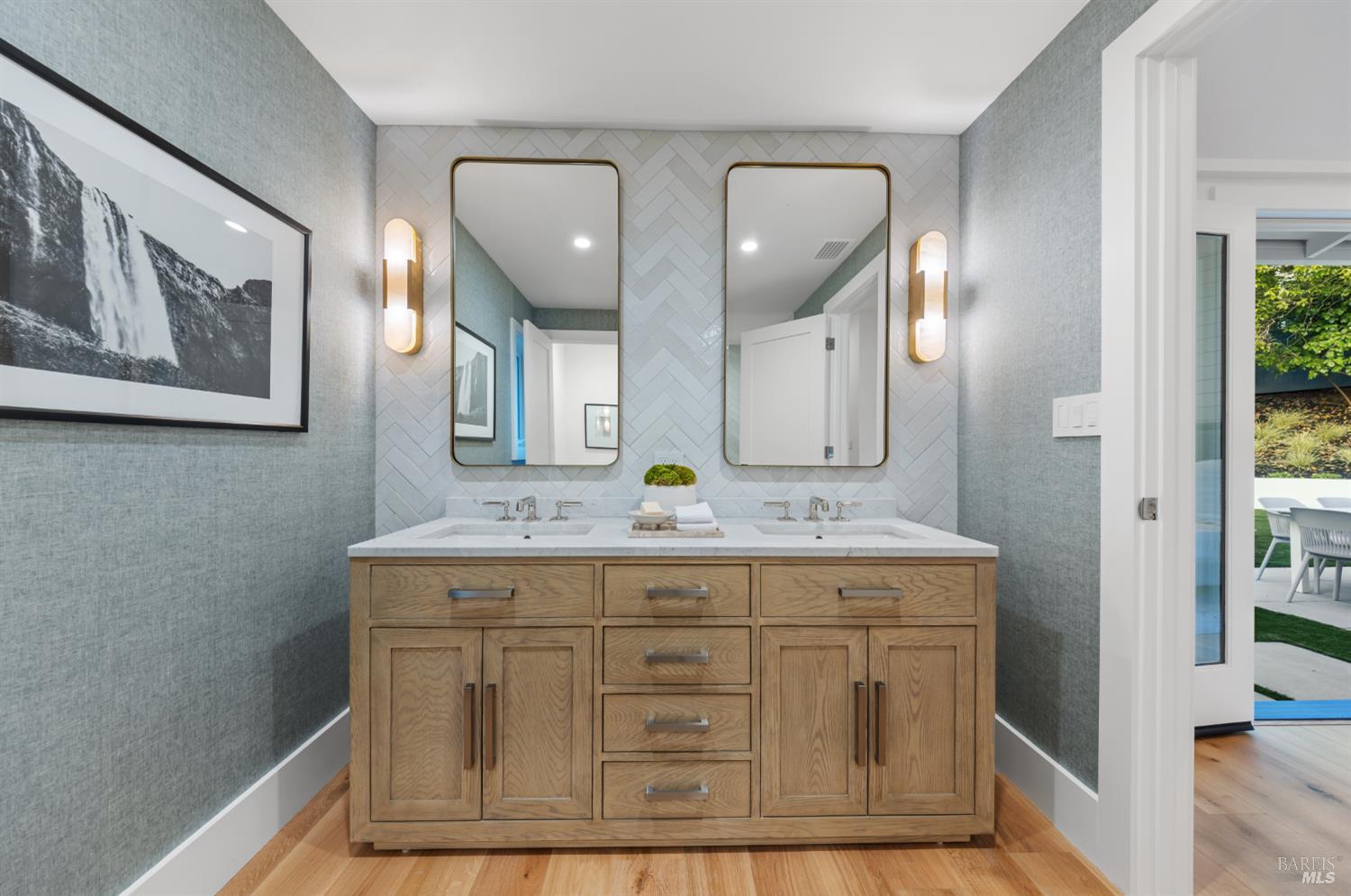 Detail Gallery Image 40 of 72 For 9 Fay Dr, Kentfield,  CA 94904 - 4 Beds | 3 Baths