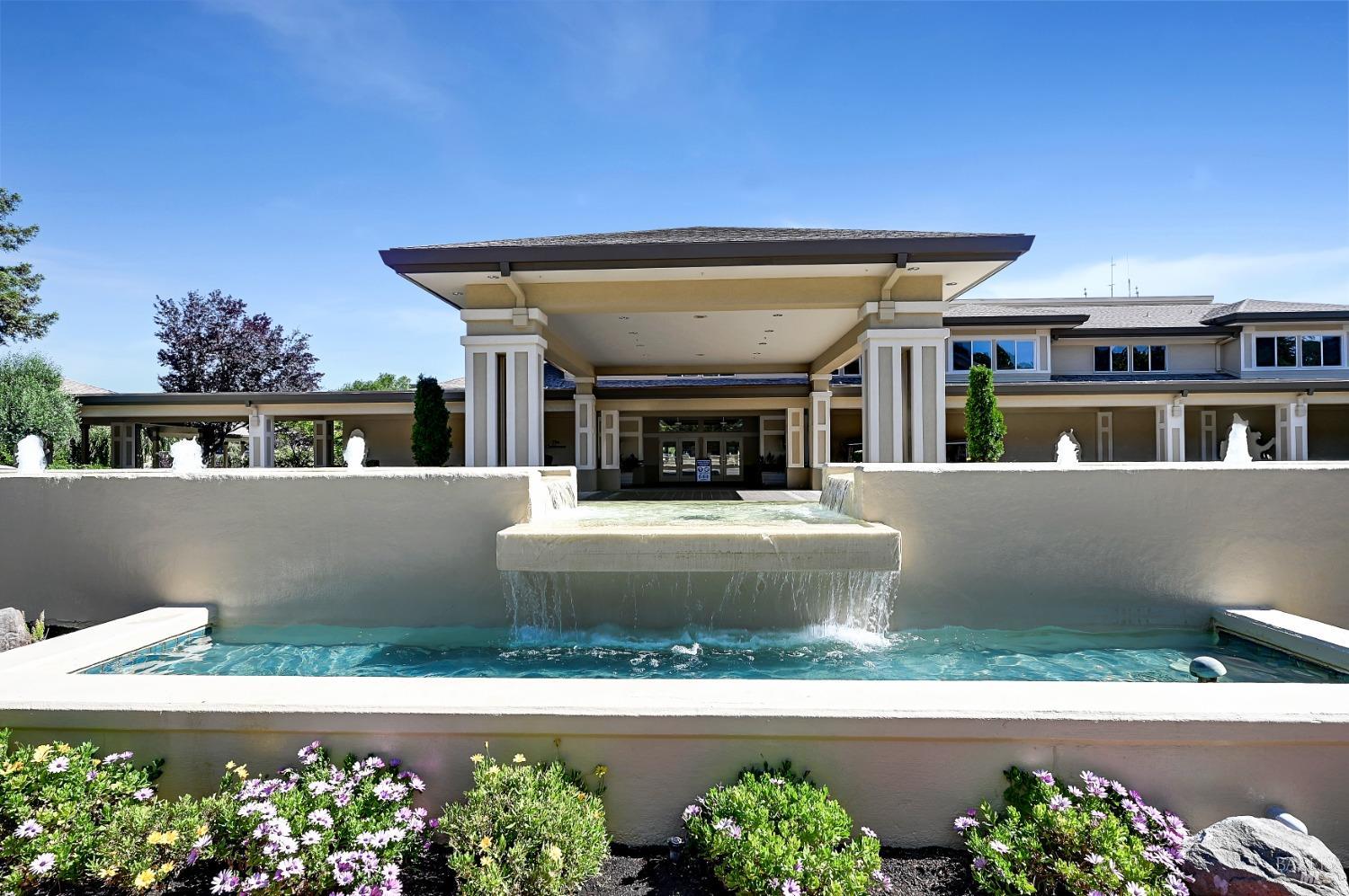 Detail Gallery Image 24 of 24 For 200 Deer Valley Rd 1m,  San Rafael,  CA 94903 - 1 Beds | 2 Baths