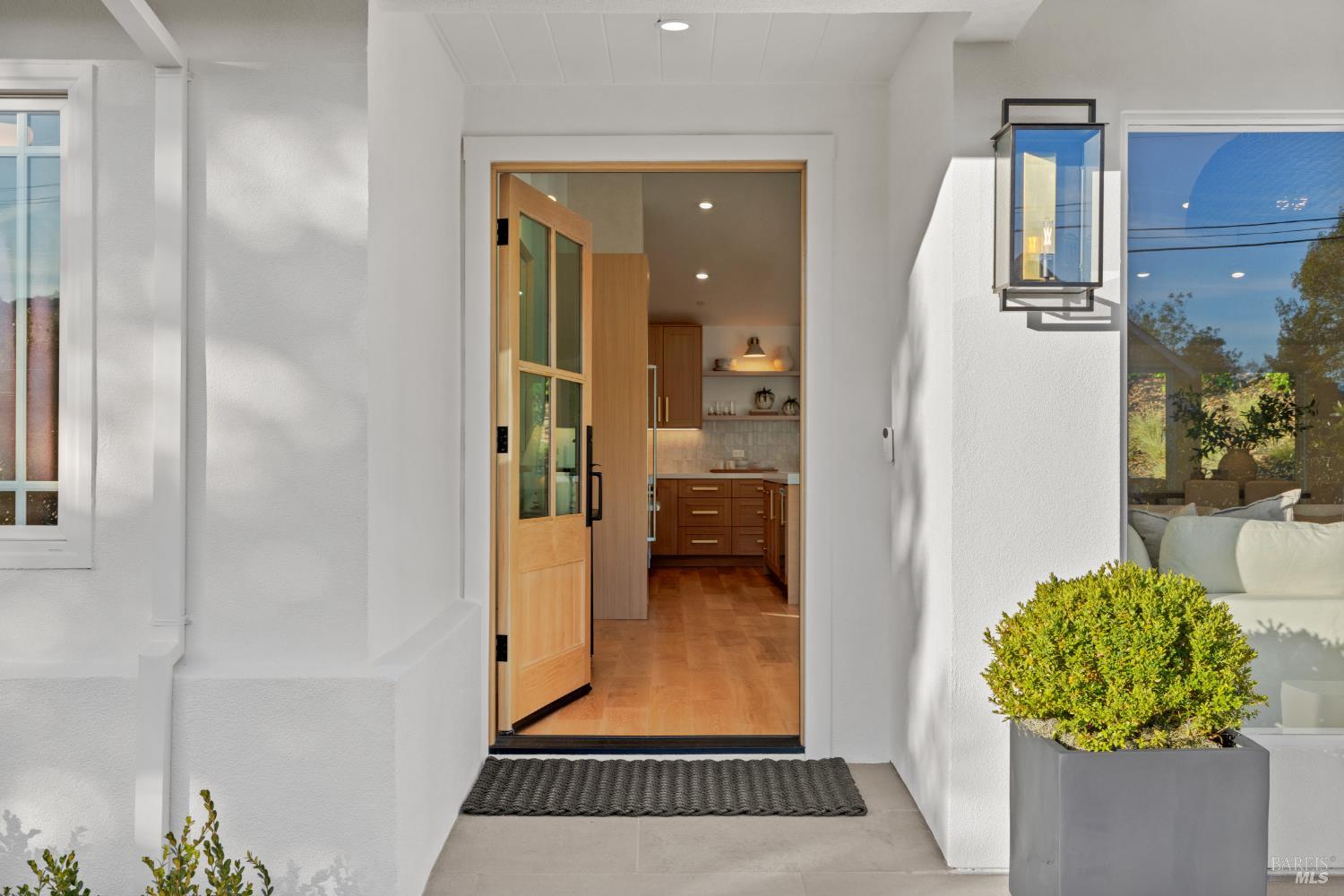 Detail Gallery Image 8 of 72 For 9 Fay Dr, Kentfield,  CA 94904 - 4 Beds | 3 Baths