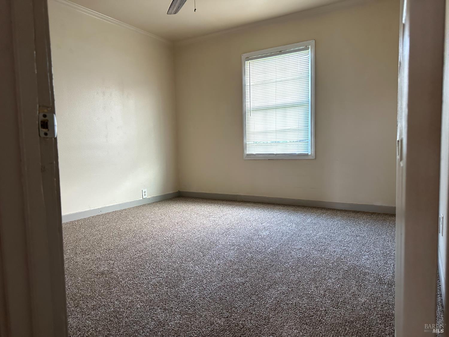 Detail Gallery Image 10 of 13 For 1012 Pine St, Vallejo,  CA 94590 - 2 Beds | 1 Baths