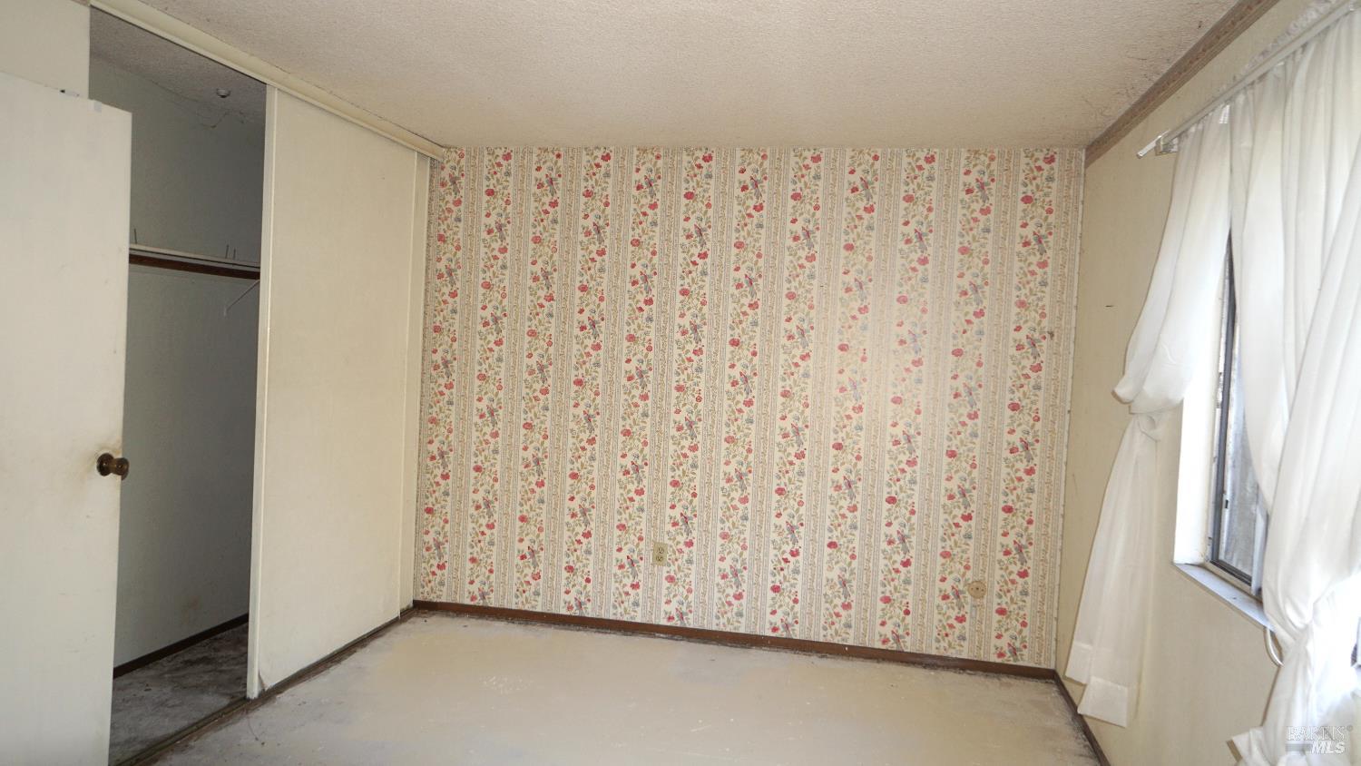 Detail Gallery Image 20 of 24 For 522 Santa Alicia Dr, Rohnert Park,  CA 94928 - 3 Beds | 1/1 Baths