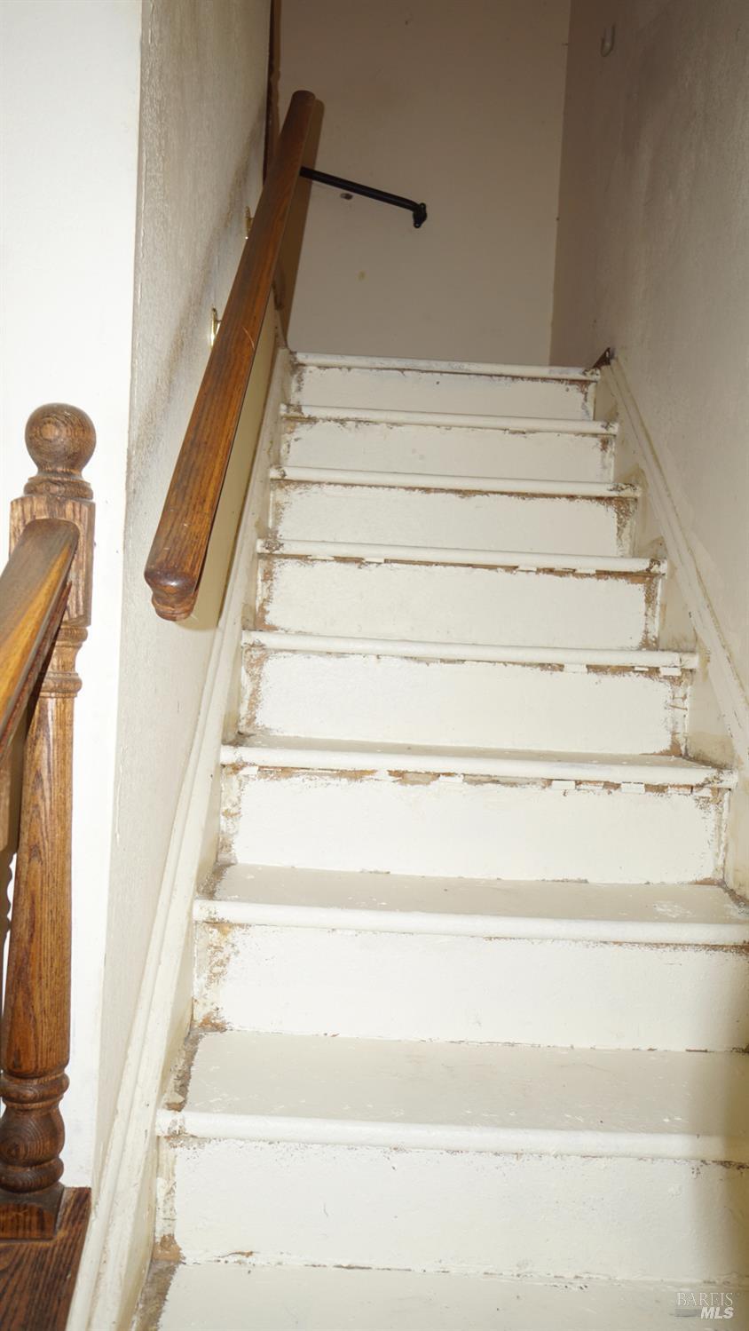 Detail Gallery Image 22 of 24 For 522 Santa Alicia Dr, Rohnert Park,  CA 94928 - 3 Beds | 1/1 Baths