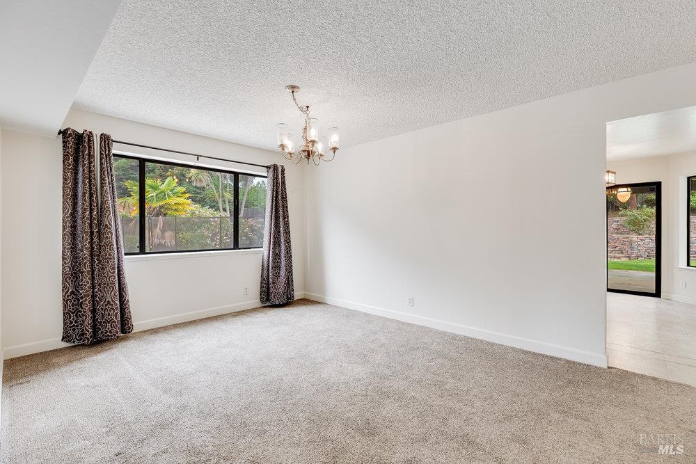 Detail Gallery Image 6 of 57 For 813 Campas Ct, Benicia,  CA 94510 - 4 Beds | 2/1 Baths