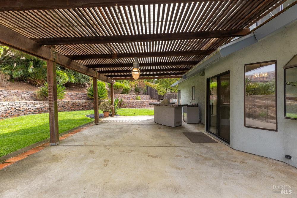 Detail Gallery Image 44 of 57 For 813 Campas Ct, Benicia,  CA 94510 - 4 Beds | 2/1 Baths