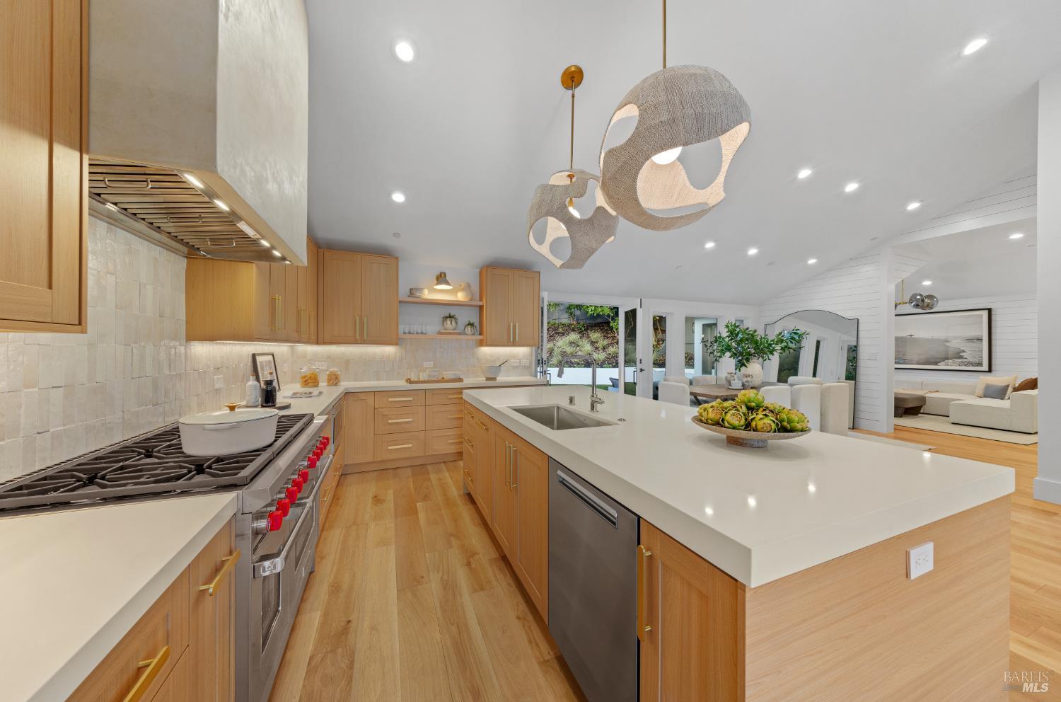 Detail Gallery Image 23 of 72 For 9 Fay Dr, Kentfield,  CA 94904 - 4 Beds | 3 Baths