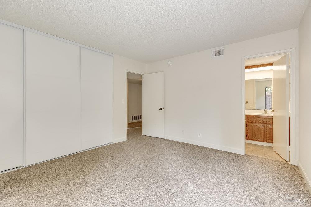 Detail Gallery Image 17 of 57 For 813 Campas Ct, Benicia,  CA 94510 - 4 Beds | 2/1 Baths