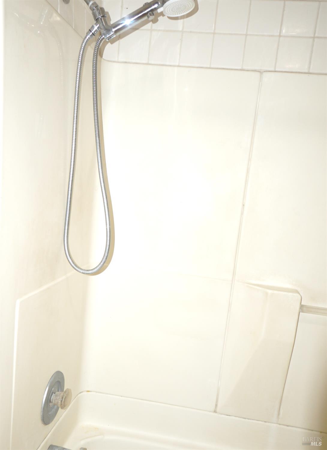 Detail Gallery Image 19 of 24 For 522 Santa Alicia Dr, Rohnert Park,  CA 94928 - 3 Beds | 1/1 Baths