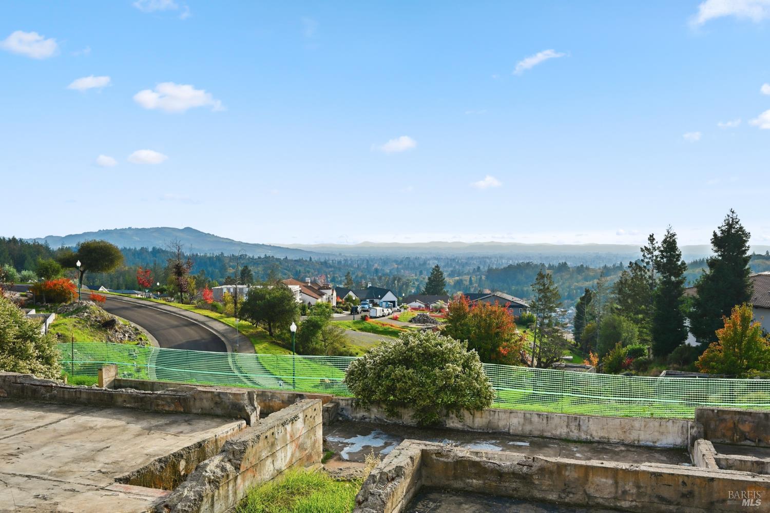 Detail Gallery Image 9 of 18 For 3658 Bellagio Ct, Santa Rosa,  CA 95404 - – Beds | – Baths