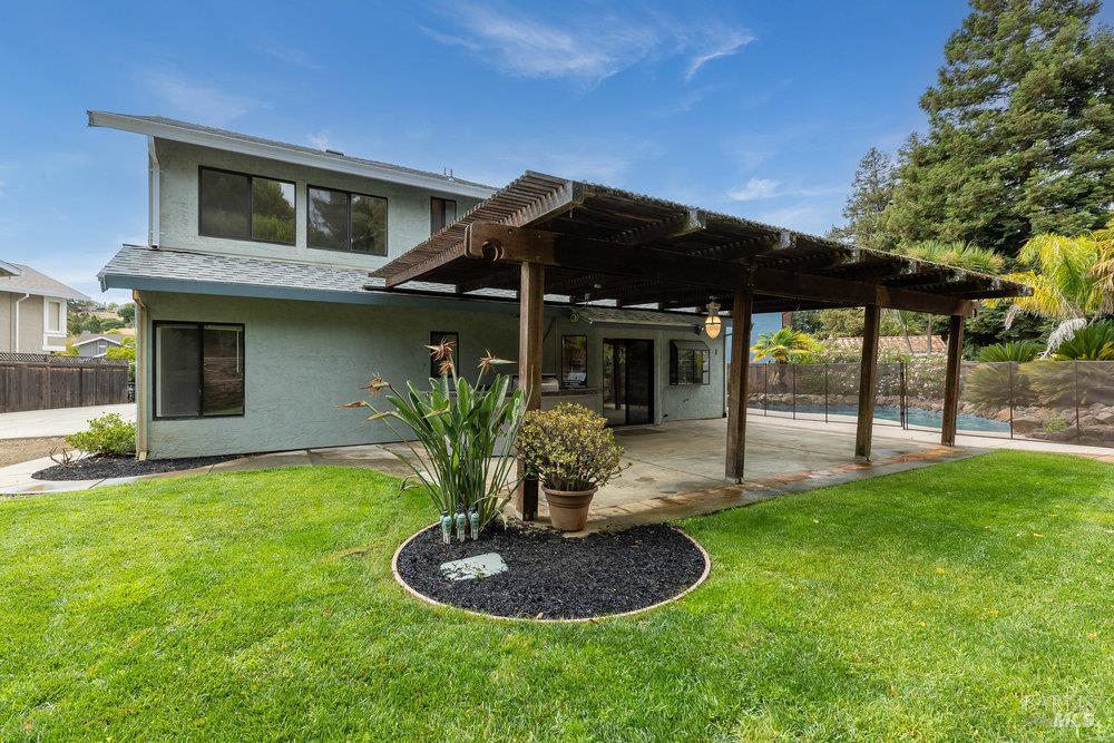 Detail Gallery Image 34 of 57 For 813 Campas Ct, Benicia,  CA 94510 - 4 Beds | 2/1 Baths