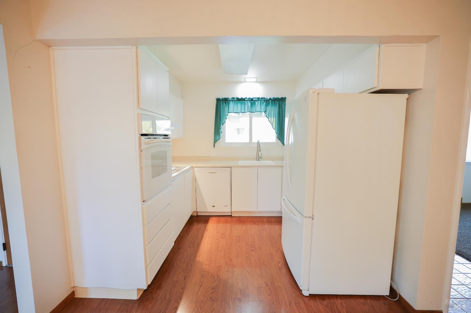 Detail Gallery Image 9 of 17 For 3816 Jefferson St, Napa,  CA 94558 - 3 Beds | 2 Baths