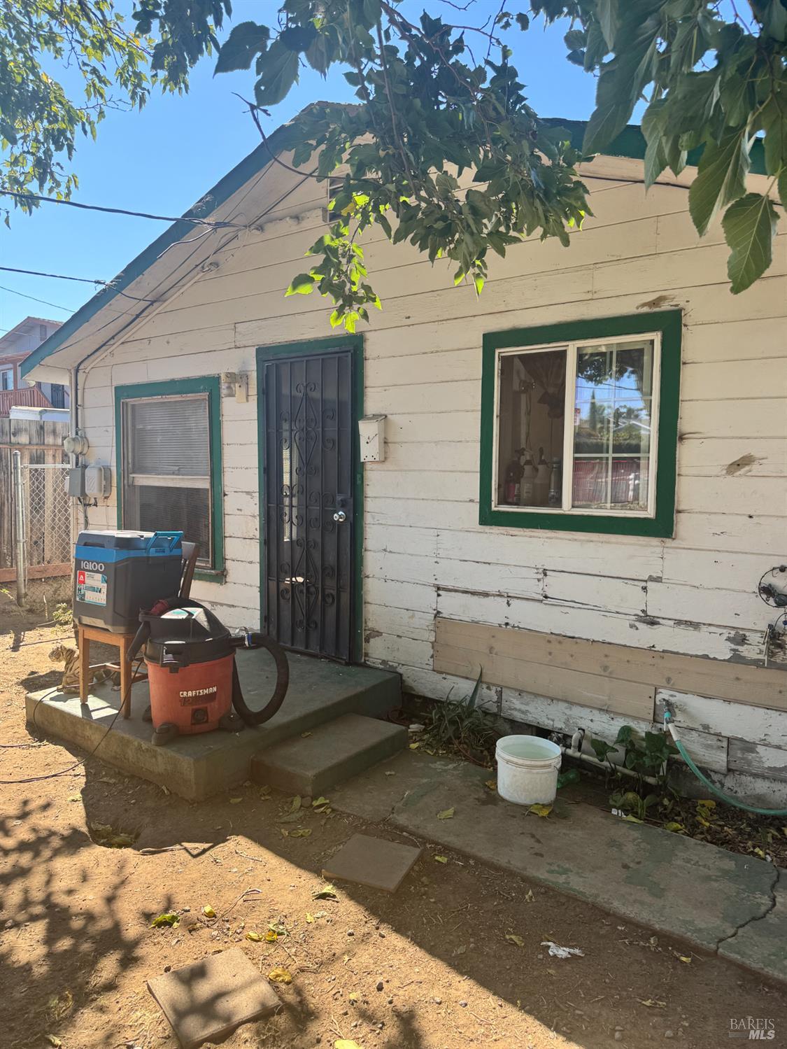 Front Image Thumbnail for BA325102044