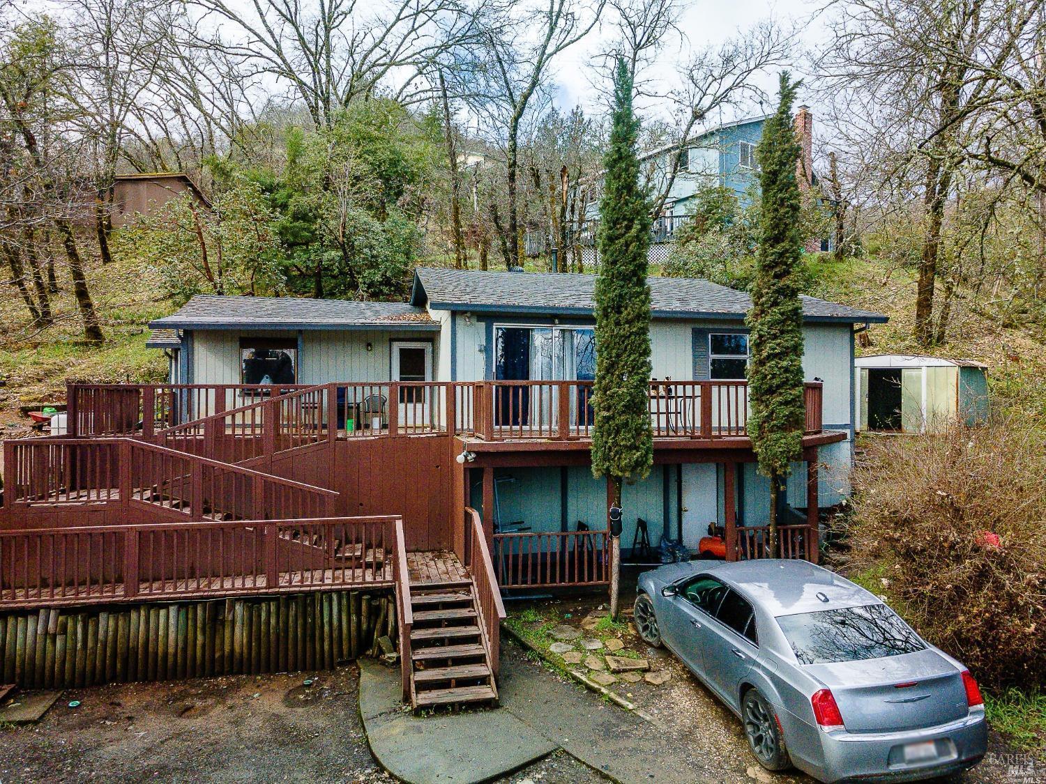 Detail Gallery Image 2 of 19 For 370 Jefferson Ln, Ukiah,  CA 95482 - 3 Beds | 2 Baths