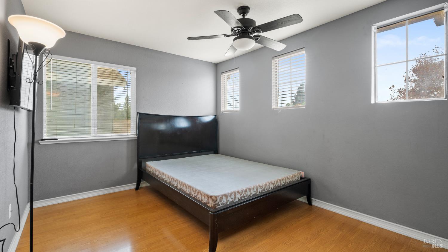 Detail Gallery Image 32 of 51 For 380 Manning Way, Dixon,  CA 95620 - 4 Beds | 2/1 Baths