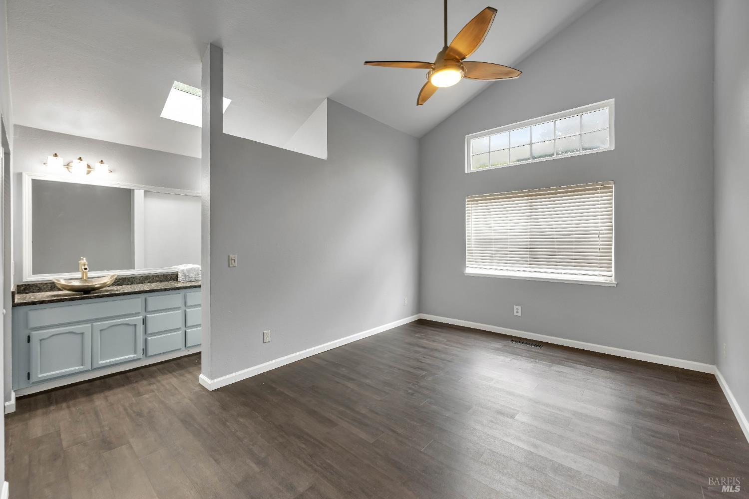 Detail Gallery Image 14 of 25 For 256 Honeydew Dr, Vallejo,  CA 94591 - 3 Beds | 2 Baths