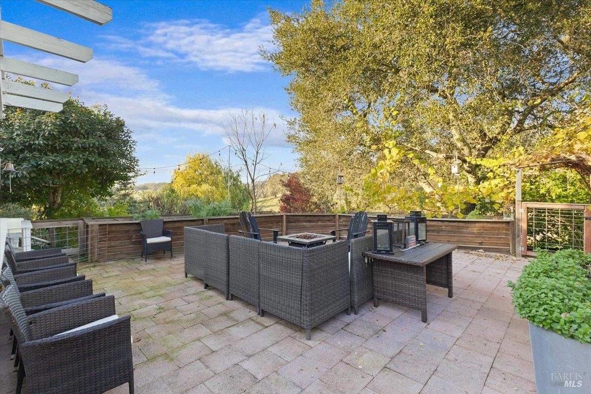 Detail Gallery Image 41 of 48 For 10465 Pelham Dr, Windsor,  CA 95492 - 3 Beds | 2 Baths