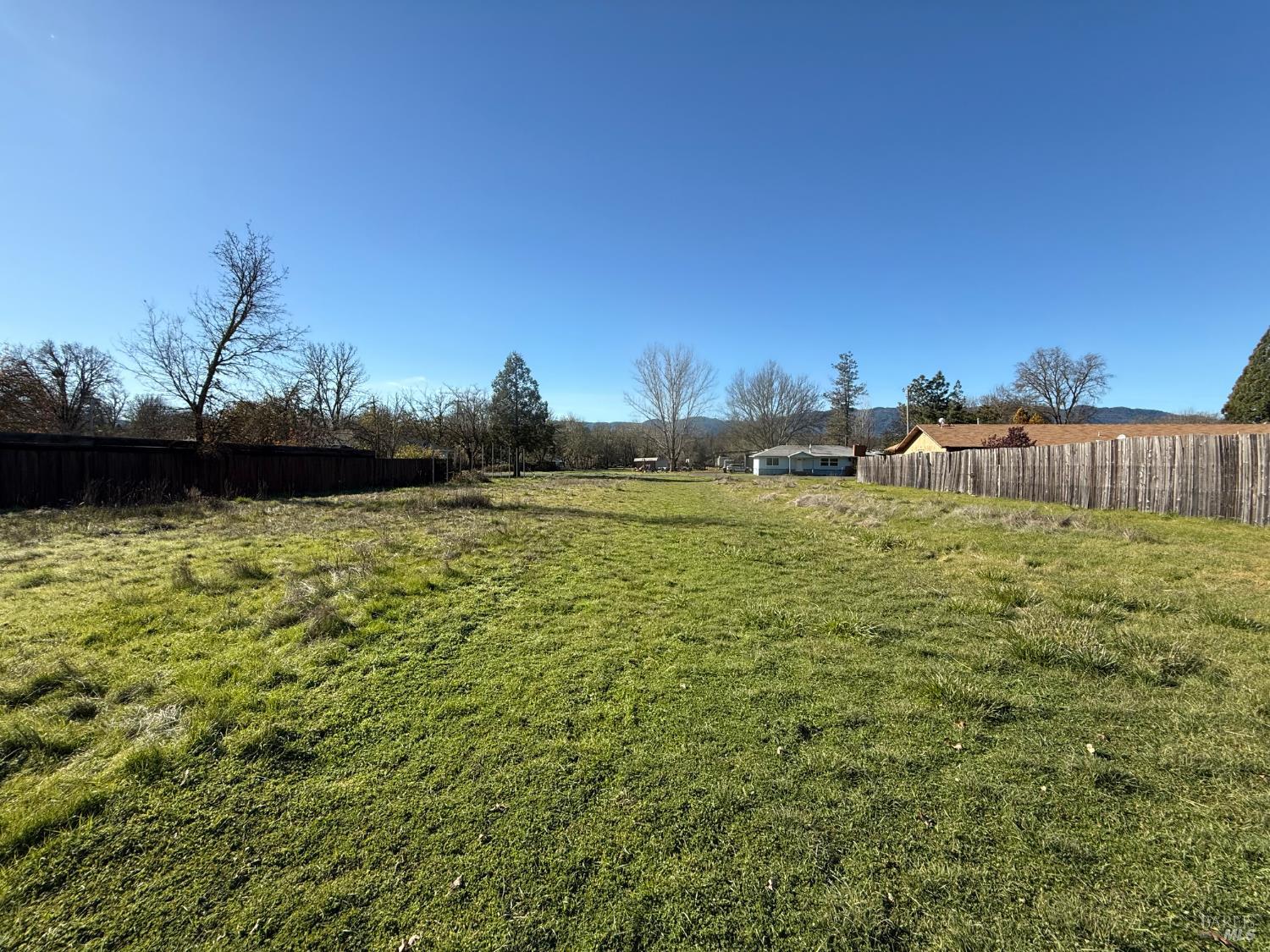 Front Image Thumbnail for BA325102136