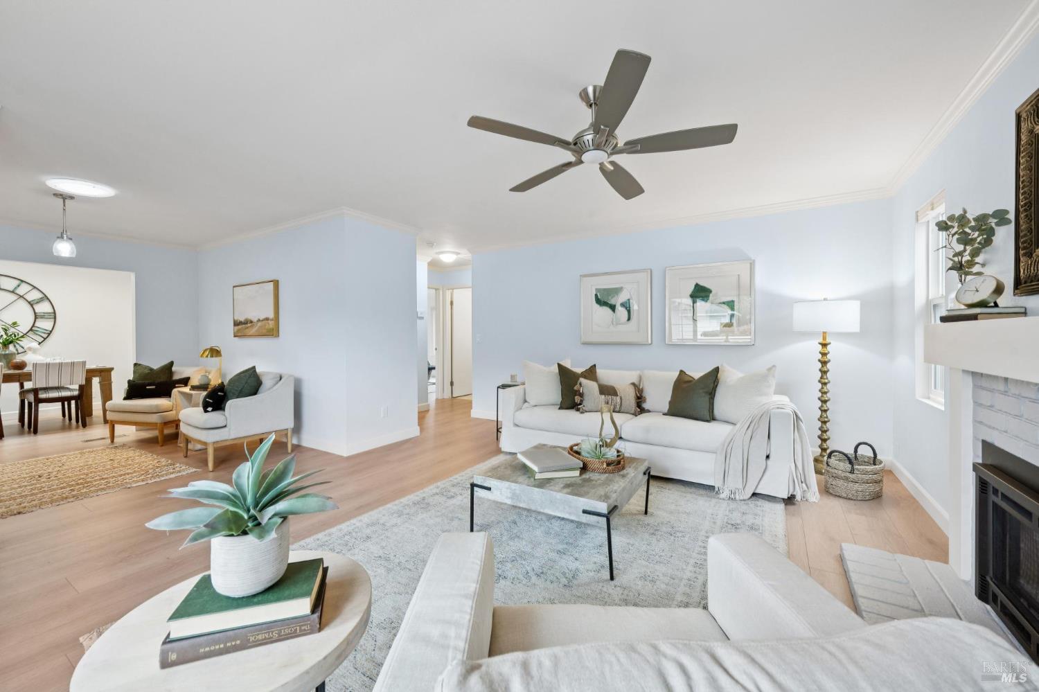 Detail Gallery Image 7 of 41 For 6550 Meadowridge Dr, Santa Rosa,  CA 95409 - 2 Beds | 2 Baths