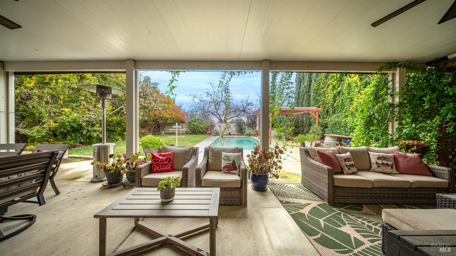 Detail Gallery Image 37 of 51 For 380 Manning Way, Dixon,  CA 95620 - 4 Beds | 2/1 Baths