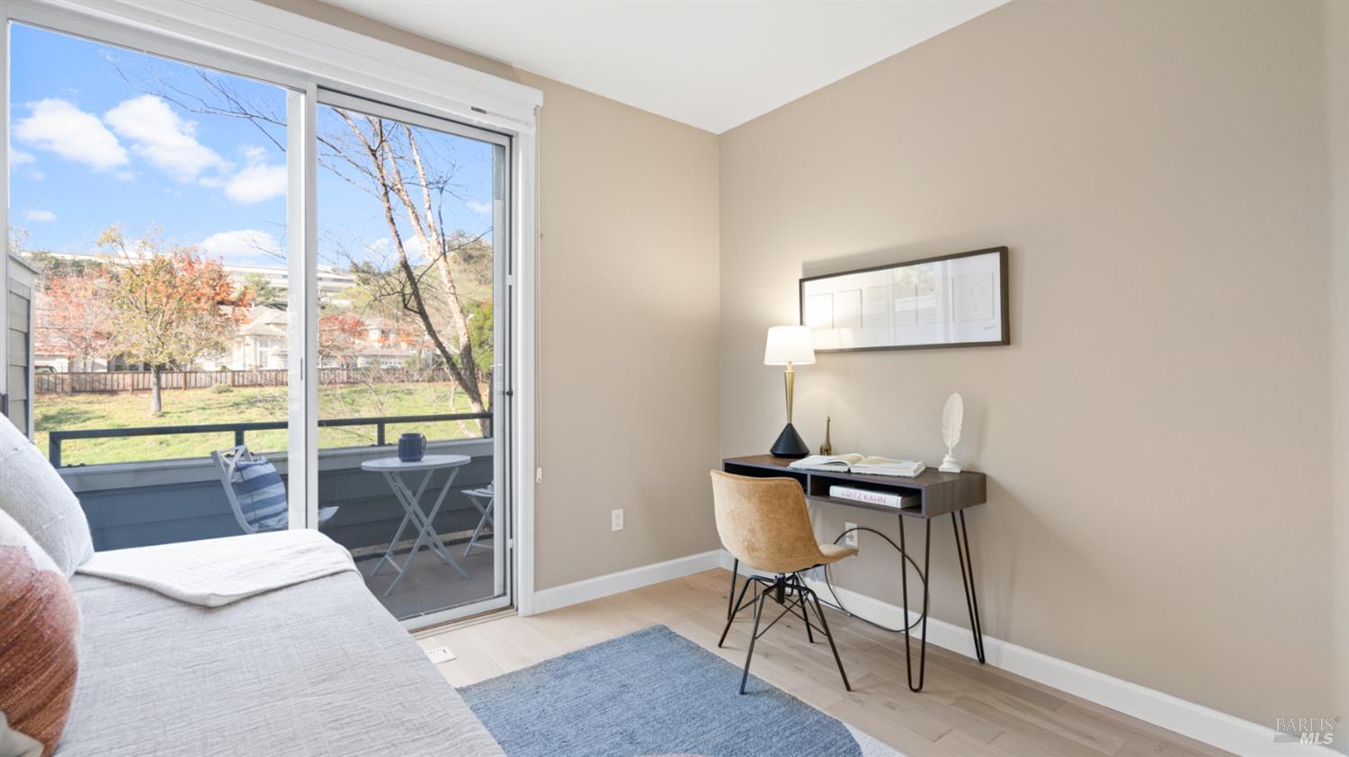 Detail Gallery Image 12 of 30 For 69 Gable Ct, San Rafael,  CA 94903 - 3 Beds | 2 Baths