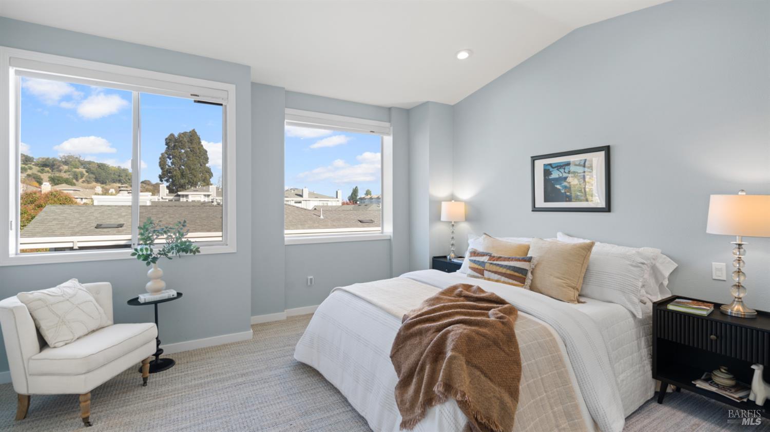 Detail Gallery Image 17 of 30 For 69 Gable Ct, San Rafael,  CA 94903 - 3 Beds | 2 Baths